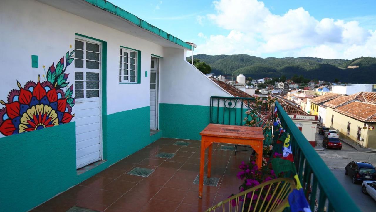 Hostal La Isla San Cristóbal de Las Casas Exterior foto